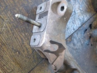 bontott VW SHARAN Váltó Tartó Bak (Pozíciófüggetlen)