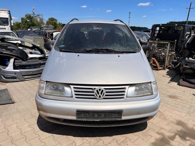 bontott VW SHARAN Vízcső