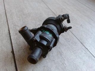 bontott VW SHARAN Vízpumpa