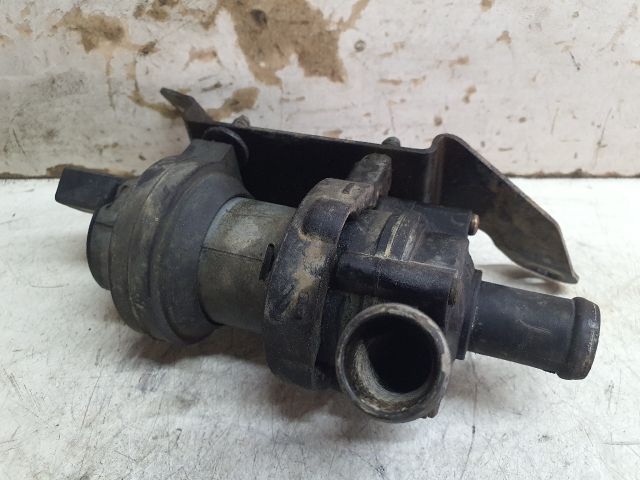 bontott VW SHARAN Vízpumpa