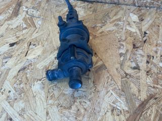 bontott VW SHARAN Vízpumpa