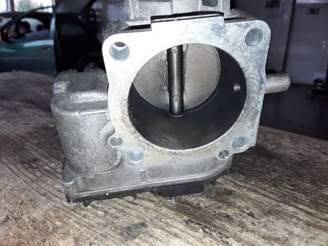 bontott VW SHARAN Fojtószelep (Mechanikus)