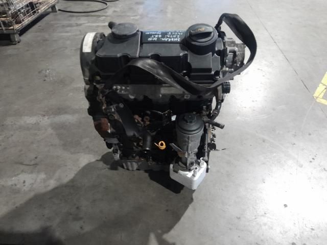 bontott VW SHARAN Motor (Fűzött blokk hengerfejjel)