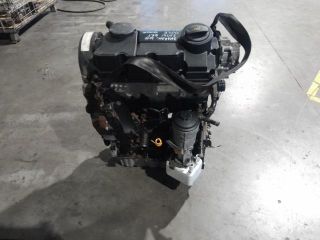 bontott VW SHARAN Motor (Fűzött blokk hengerfejjel)