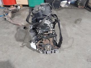 bontott VW SHARAN Motor (Fűzött blokk hengerfejjel)