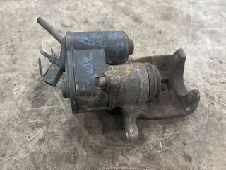 bontott VW SHARAN Jobb hátsó Féknyereg Munkahengerrel