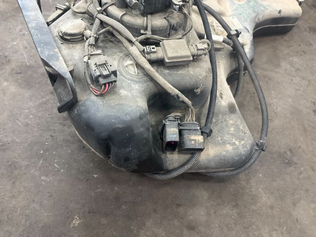 bontott VW SHARAN AdBlue Tartály