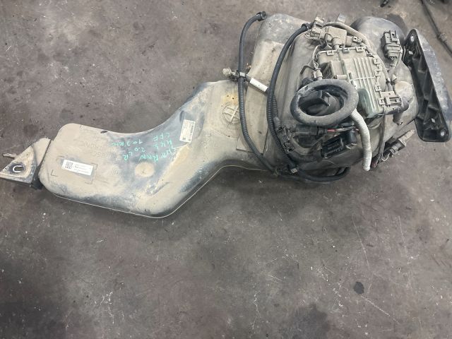 bontott VW SHARAN AdBlue Tartály