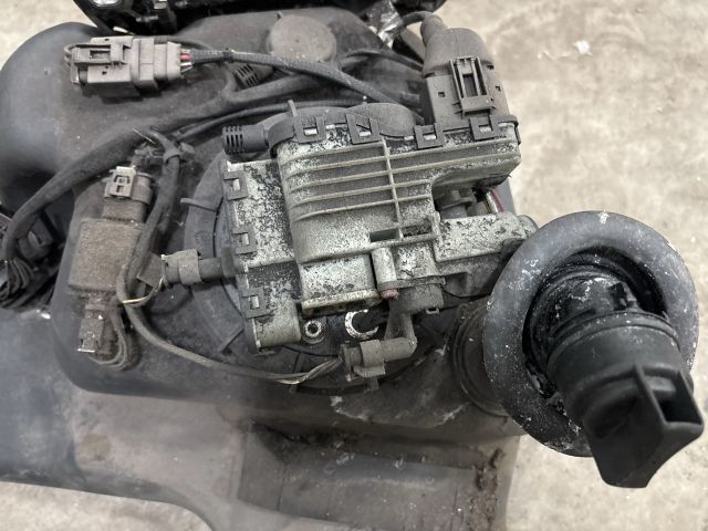 bontott VW SHARAN AdBlue Tartály