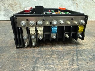 bontott VW SHARAN Biztosítéktábla Motortér