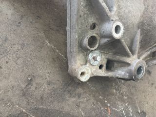 bontott VW SHARAN Első Bölcső