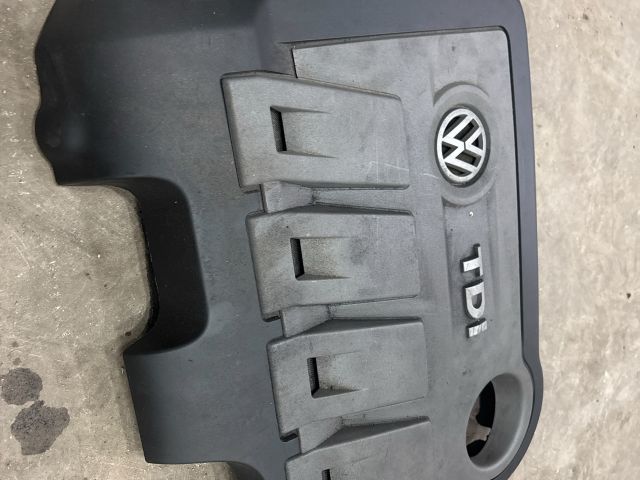 bontott VW SHARAN Felső Motorburkolat