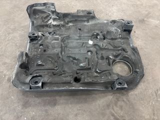 bontott VW SHARAN Felső Motorburkolat