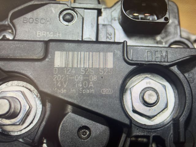 bontott VW SHARAN Generátor