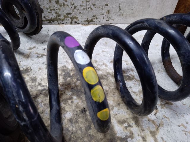 bontott VW SHARAN Hátsó Rugó Pár