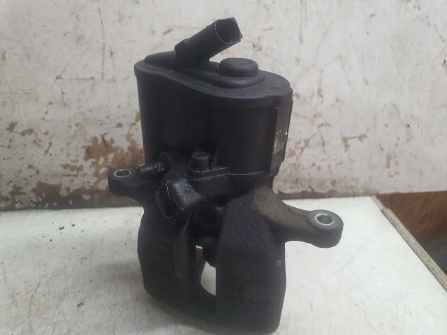 bontott VW SHARAN Jobb hátsó Féknyereg Munkahengerrel