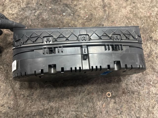 bontott VW SHARAN Kilométeróra