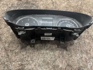 bontott VW SHARAN Kilométeróra