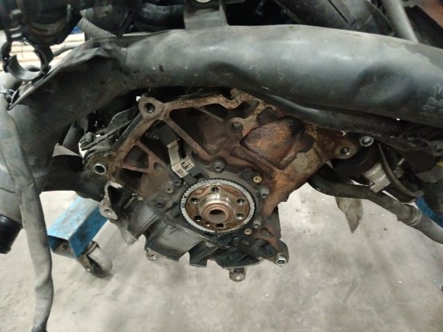 bontott VW SHARAN Motor (Fűzött blokk hengerfejjel)