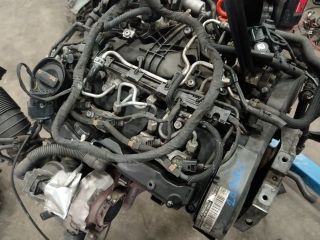 bontott VW SHARAN Motor (Fűzött blokk hengerfejjel)