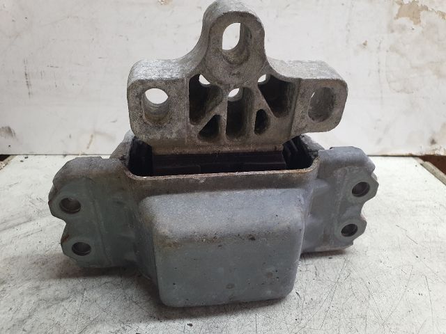 bontott VW SHARAN Motor Tartó Bak (Fém)