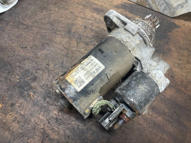 bontott VW SHARAN Önindító