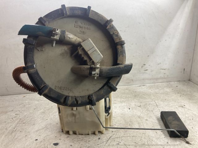 bontott VW SHARAN Üzemanyag Szivattyú