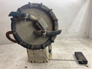 bontott VW SHARAN Üzemanyag Szivattyú