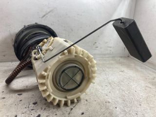 bontott VW SHARAN Üzemanyag Szivattyú