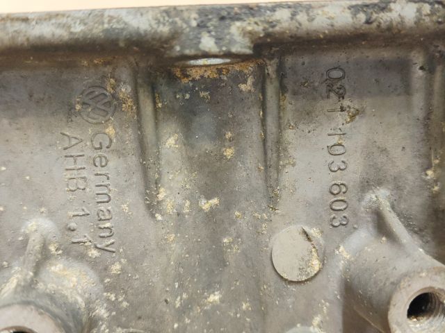 bontott VW SHARAN Olajteknő