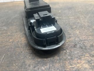 bontott VW SHARAN Ablakemelő Kapcsoló Négyes / Kettes