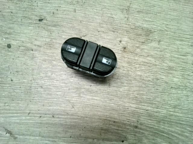 bontott VW SHARAN Ablakemelő Kapcsoló (Pozíciófüggetlen)