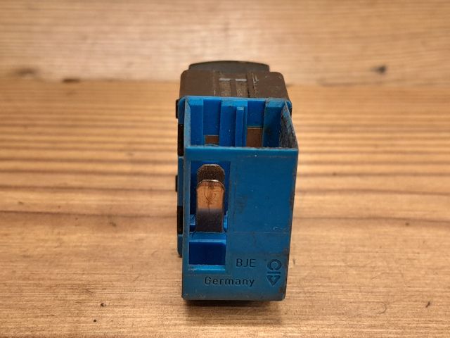 bontott VW SHARAN Ablakemelő Kapcsoló (Pozíciófüggetlen)