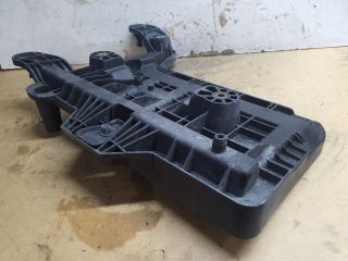 bontott VW SHARAN Akkumulátor Tartó