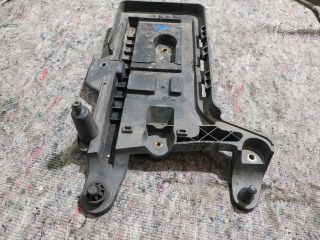 bontott VW SHARAN Akkumulátor Tartó