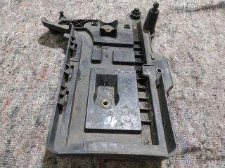 bontott VW SHARAN Akkumulátor Tartó