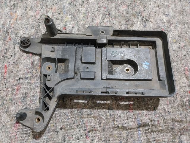 bontott VW SHARAN Akkumulátor Tartó