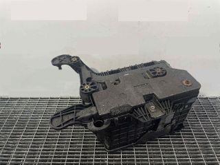 bontott VW SHARAN Akkumulátor Tartó