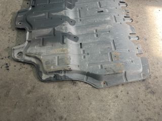 bontott VW SHARAN Alsó Motorburkolat