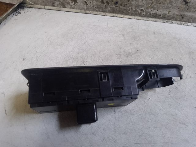 bontott VW SHARAN Bal első Ablakemelő Kapcsoló