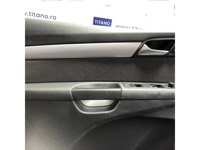 bontott VW SHARAN Bal első Ajtó Kárpit