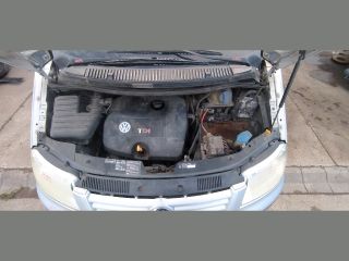 bontott VW SHARAN Bal első Dobbetét (Kerékjárati, Műanyag)