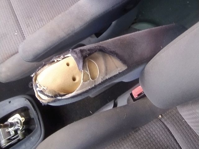 bontott VW SHARAN Bal első Dobbetét (Kerékjárati, Műanyag)