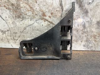 bontott VW SHARAN Bal első Lökhárító Tartó (Műanyag)