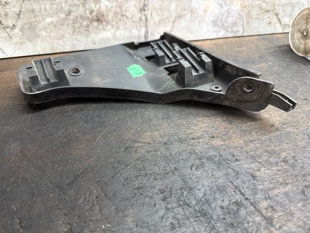 bontott VW SHARAN Bal első Lökhárító Tartó (Műanyag)