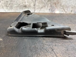 bontott VW SHARAN Bal első Oldal Lökhárító Tartó (Műanyag)