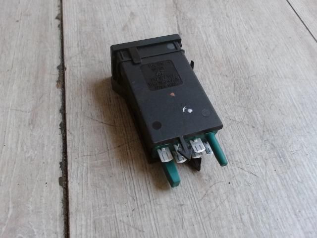 bontott VW SHARAN Bal első Ülésfűtés Kapcsoló