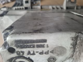 bontott VW SHARAN Bal Fényszóró