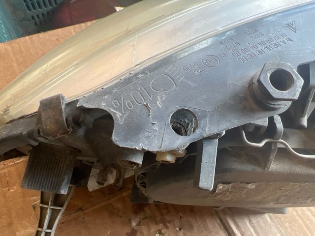 bontott VW SHARAN Bal Fényszóró