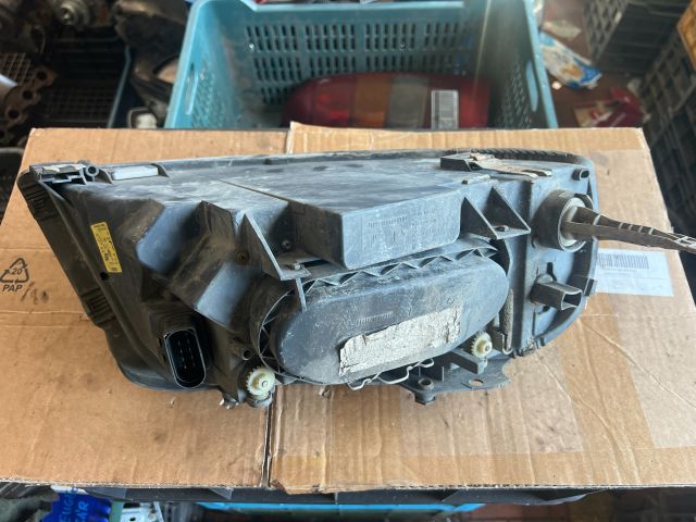 bontott VW SHARAN Bal Fényszóró